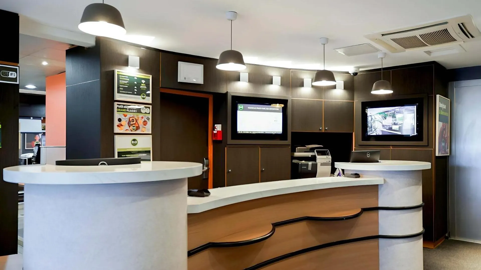 B&B Hotel Marseille Prado Parc Des Expositions