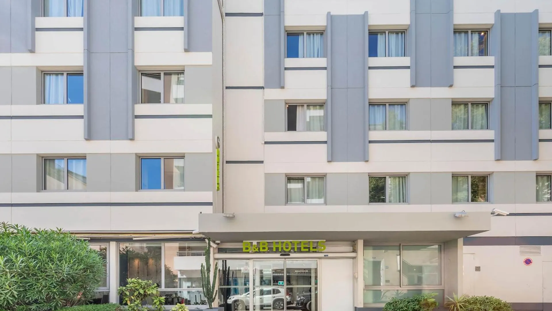 B&B Hotel Marseille Prado Parc Des Expositions 3*,